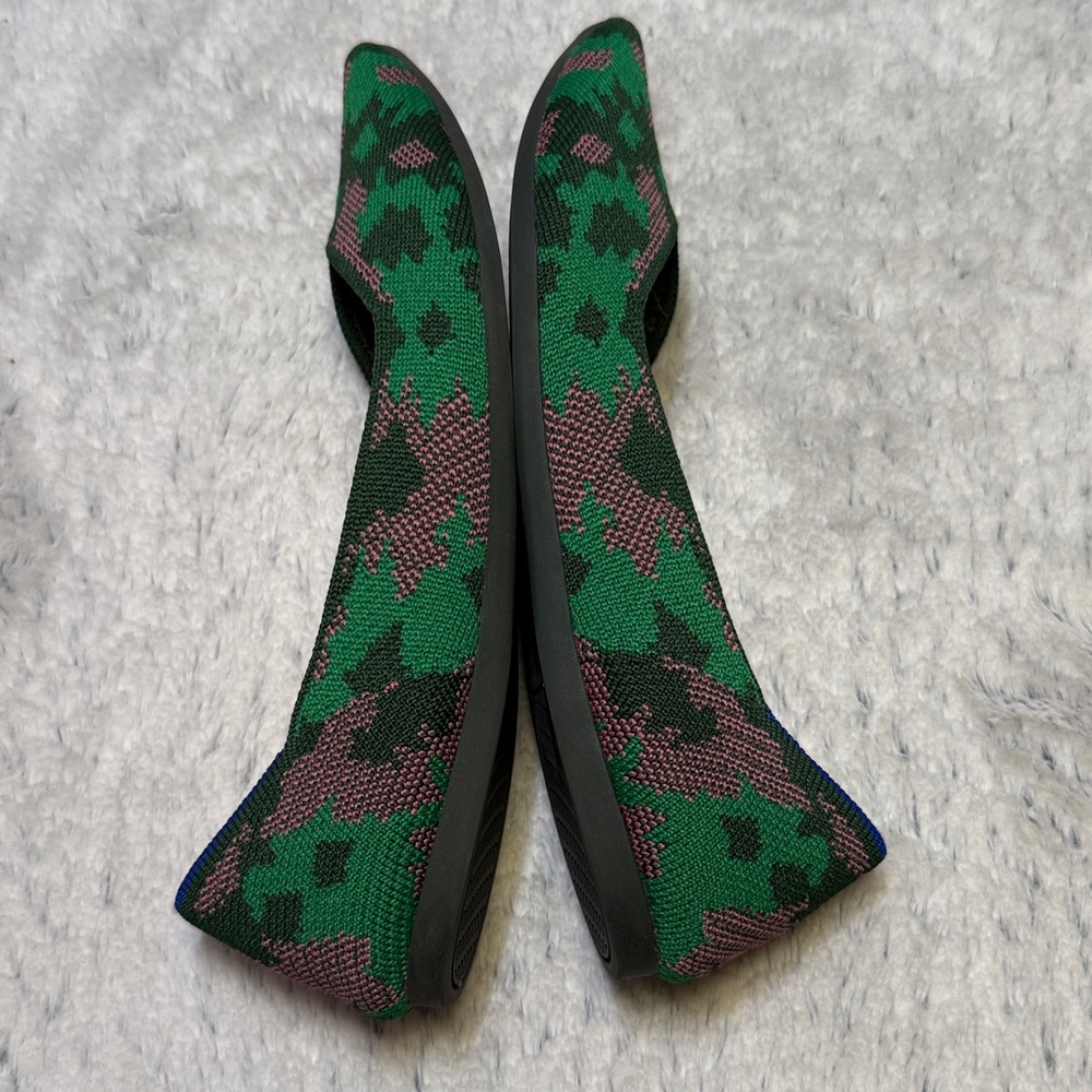 ⭐️Rothy's The Point green and pink camo pointed ballet flats size 7.5 - Picture 4 of 10